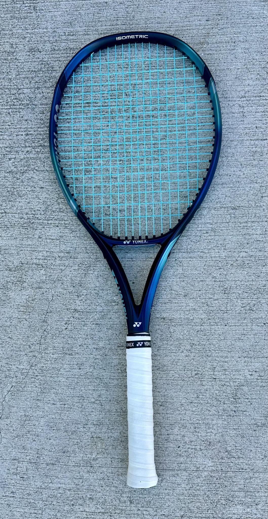 Yonex Ezone 100+ (Plus) 2022