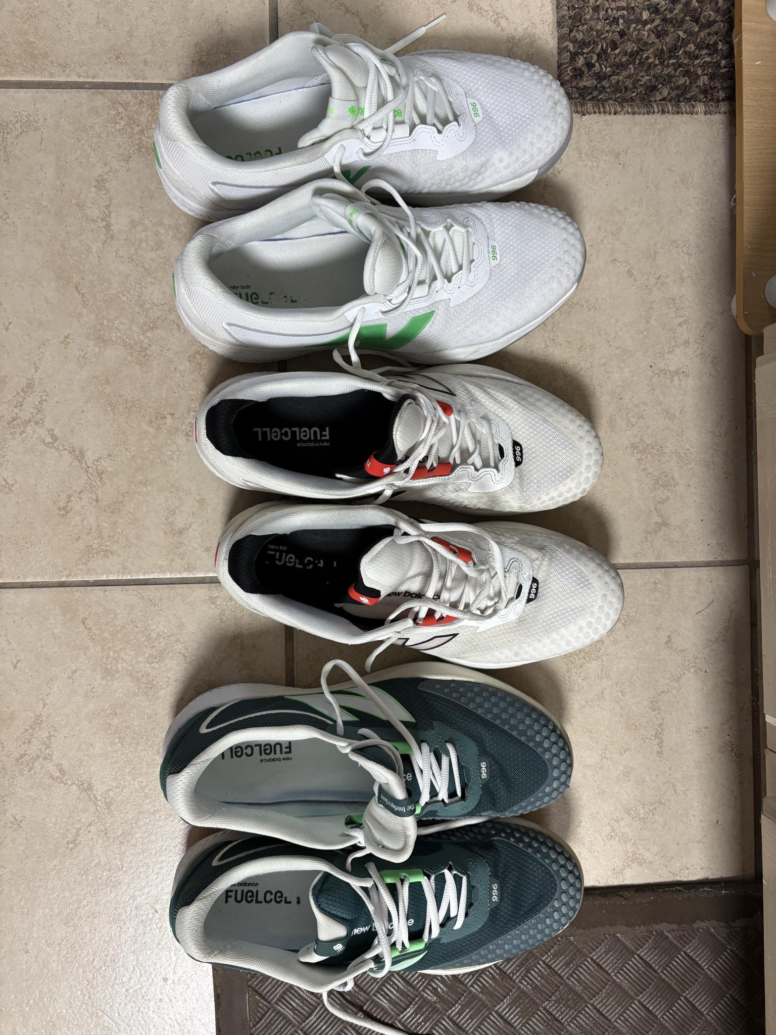 4 pair mens NewBalance 996s sz13