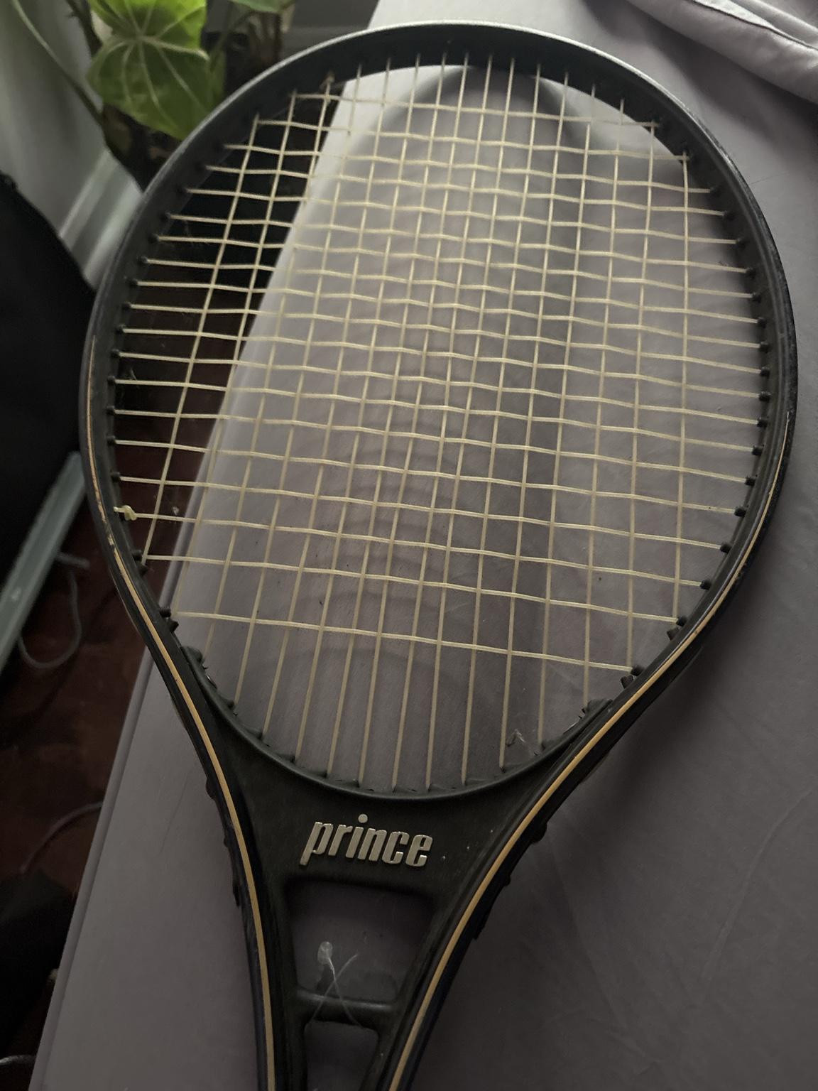TENNIS RACKET LOT - 9 RACKETS - HEA
