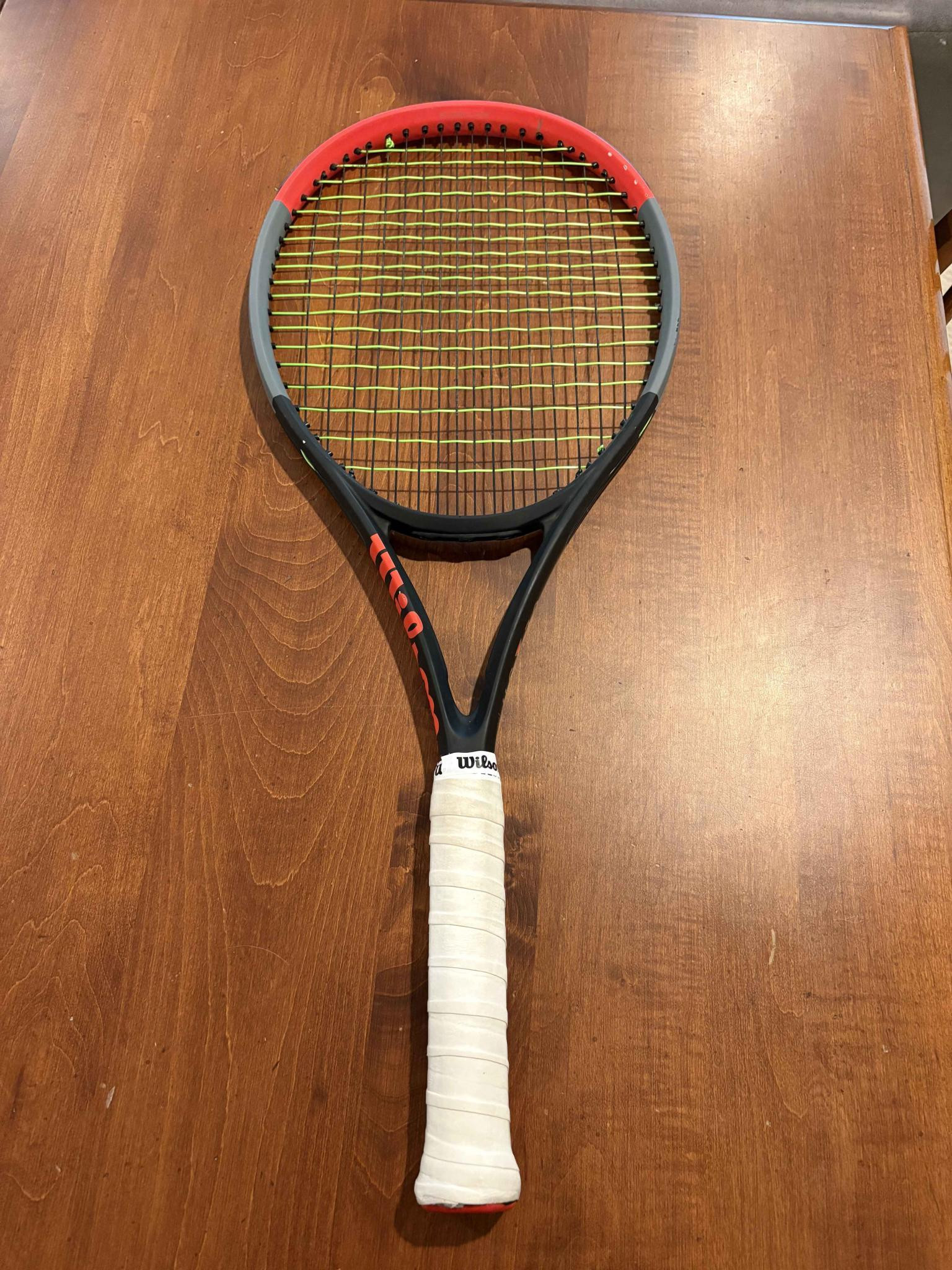 Wilson Clash 100 Tour V1