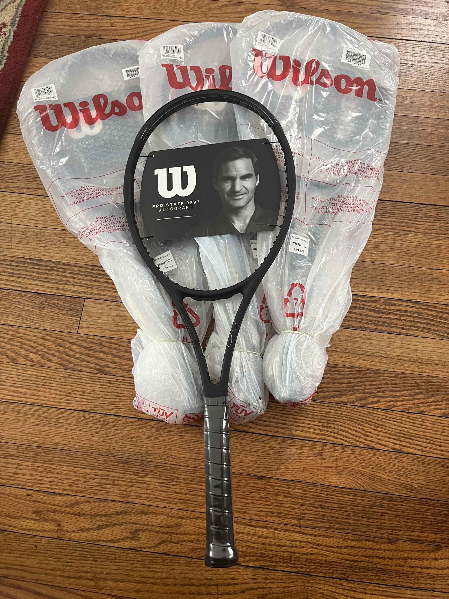 Wilson Pro Staff RF97 autograph V13